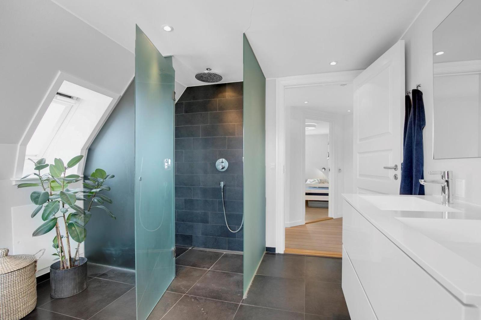 Private Rooms - Koge Bagian luar foto