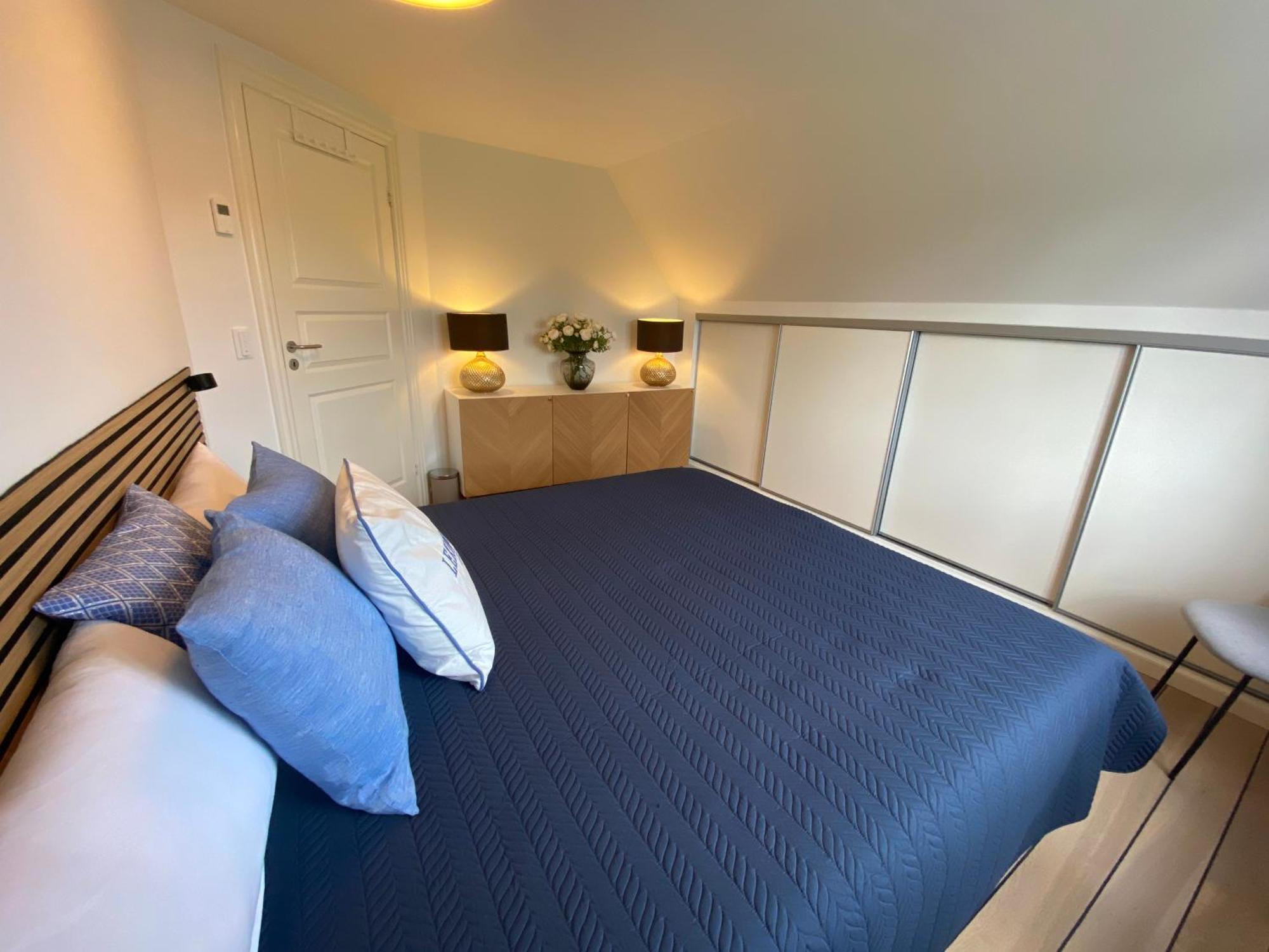 Private Rooms - Koge Bagian luar foto